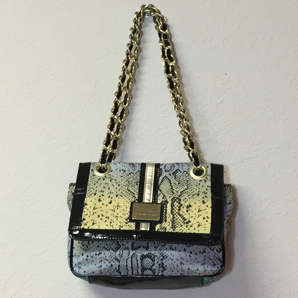 - ❌❌ SOLD ❌❌ Snakeskin Chain Purse Bag - Picture 2 of 8